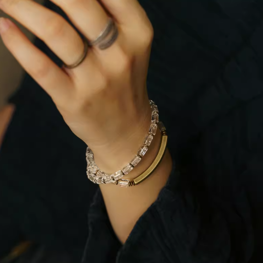 Energy Luxury Artisan White Crystal Bracelet – Handcrafted & Rare Jewelry