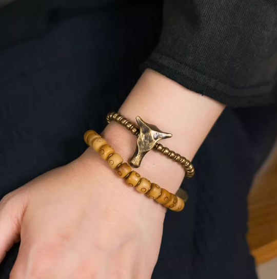 Energy Luxury Experience Vintage Charm – Handmade Distressed Bone Double-Wrap Bracele