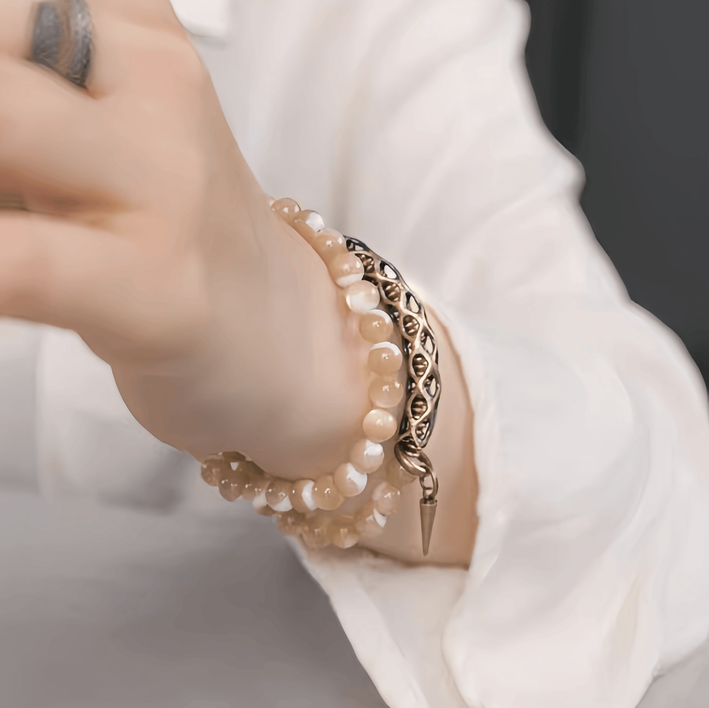Energy Luxury Handmade Unique Shell Bead Double-Strand Bracelet