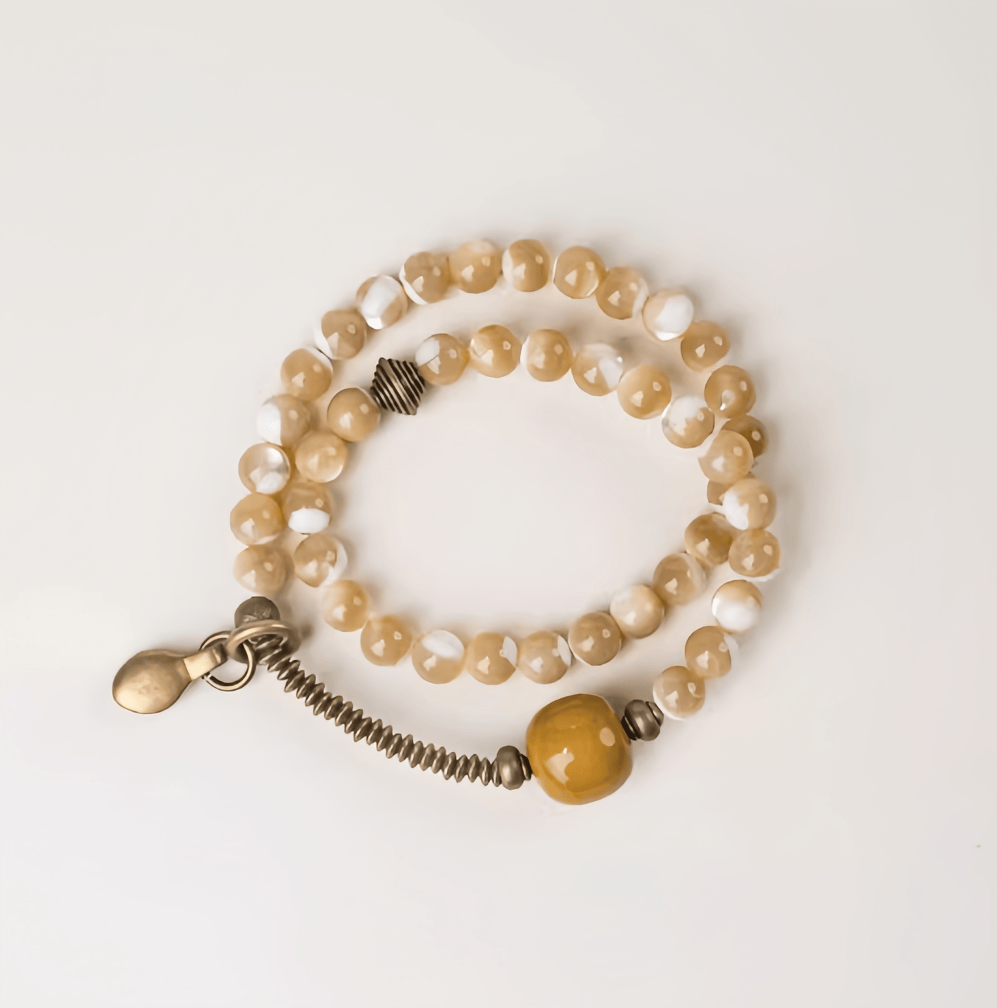 Energy Luxury Original Retro Shell Bead Wrap Bracelet