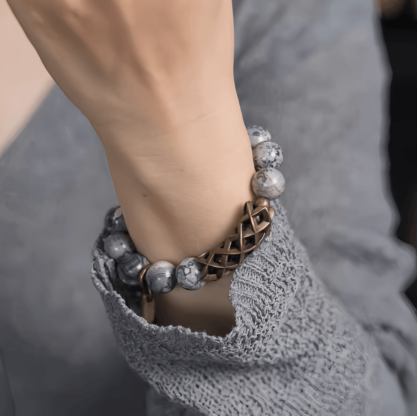 Energy Luxury Original Design Gray Silver Bead Bracelet