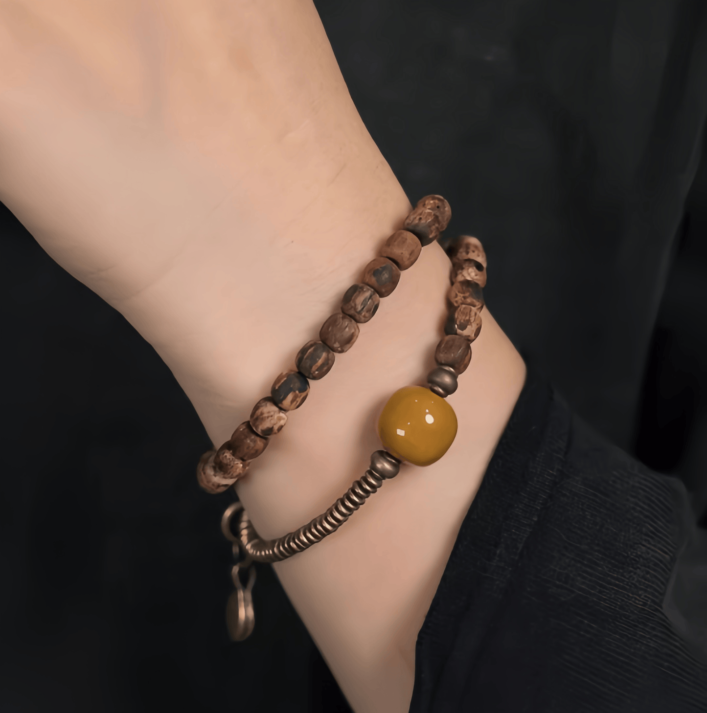 Energy Luxury Original Handmade Vintage Agarwood Bracelet – Retro Wooden Artisan Wrist Jewelry
