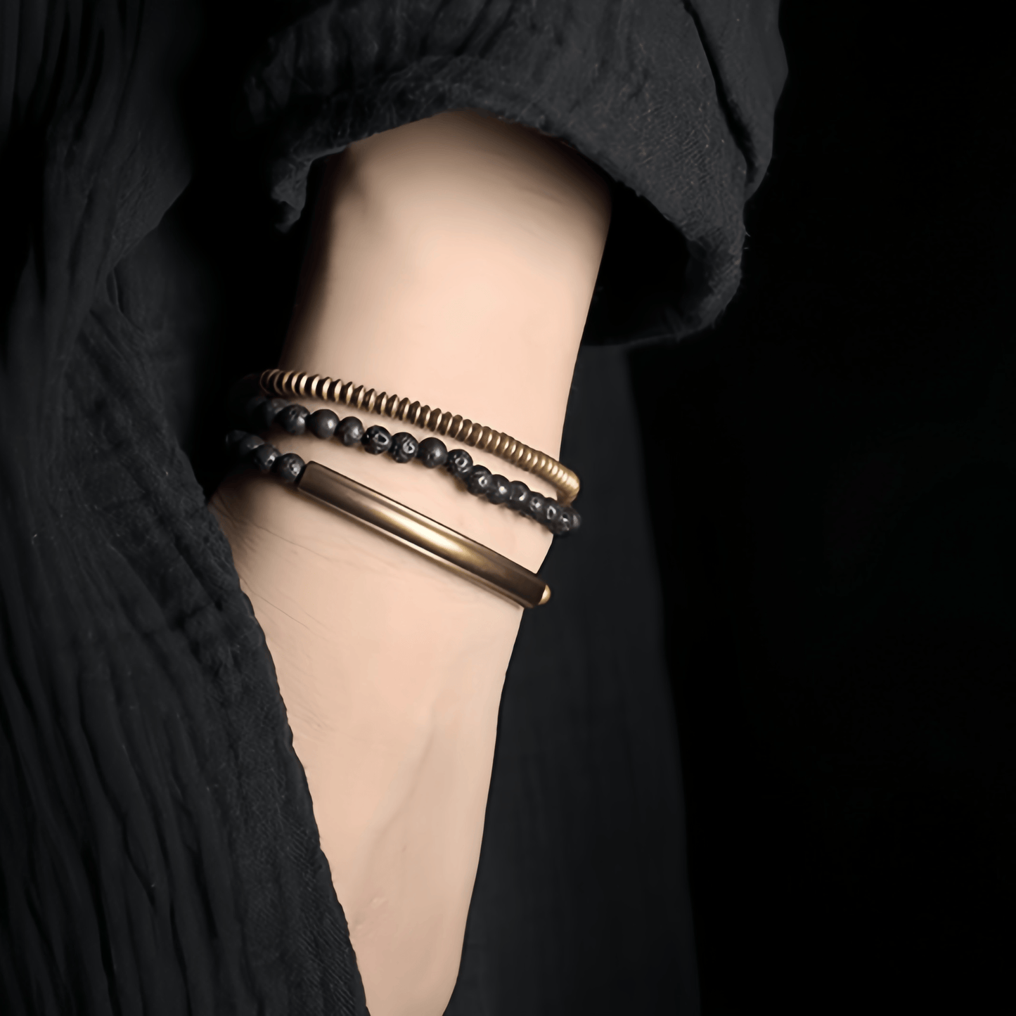 Energy Luxury Retro-Style Volcanic Stone Bracelet