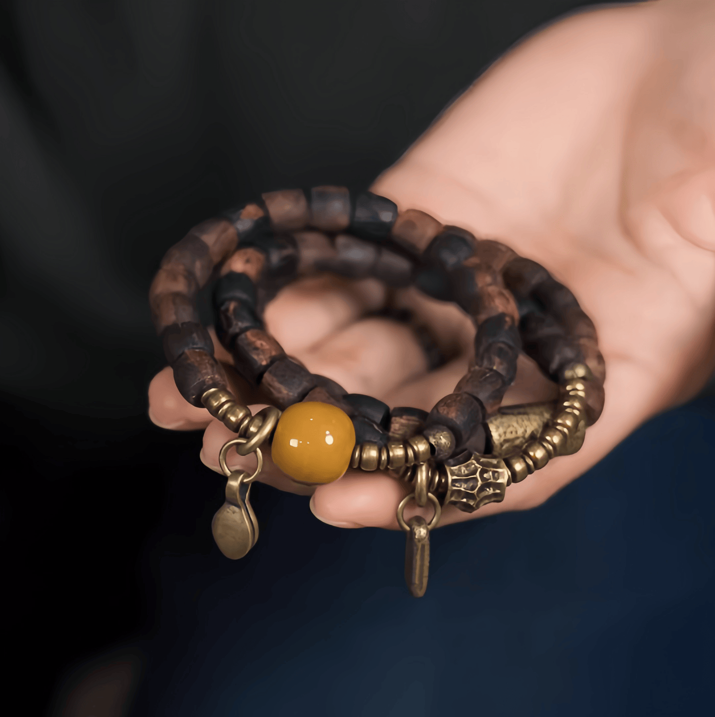 Energy Luxury Unique Handmade Agarwood Bead Bracelet