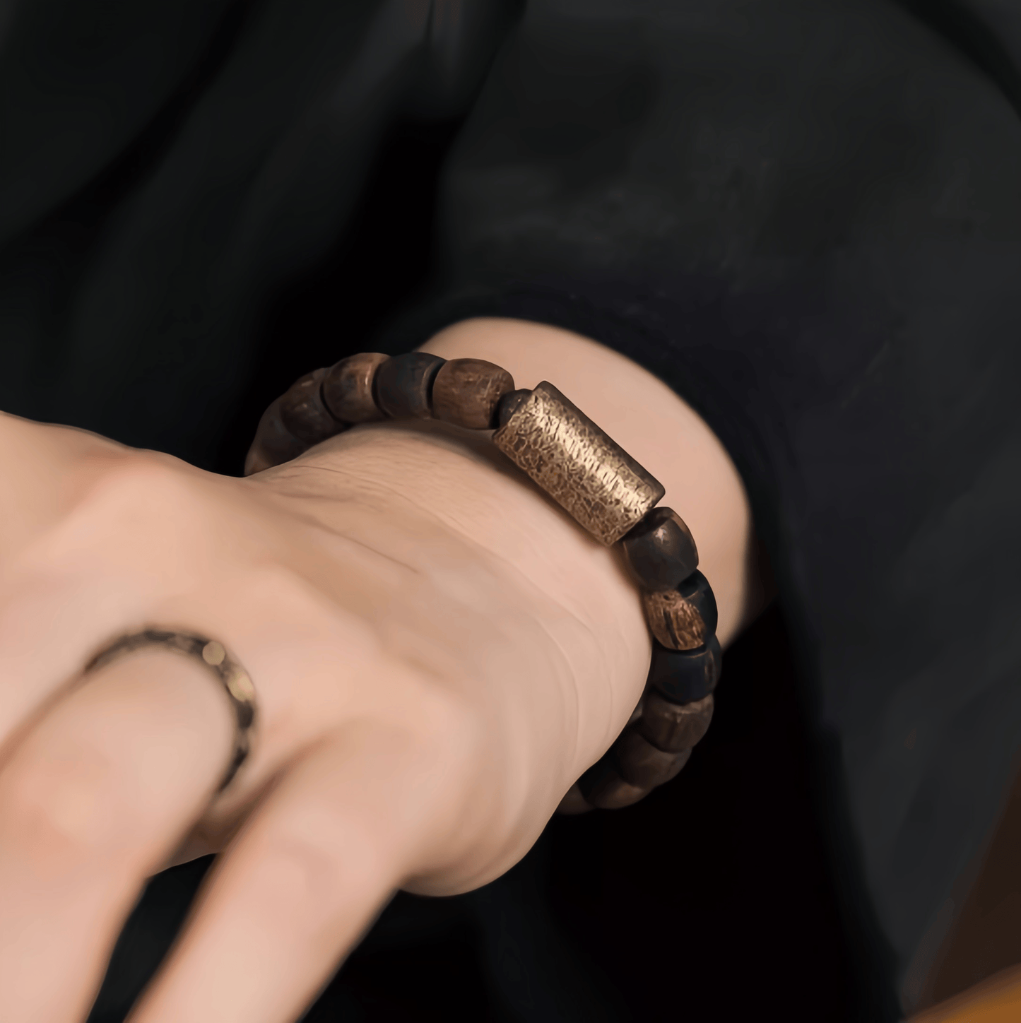 Energy Luxury Unique Handmade Agarwood Bead Bracelet